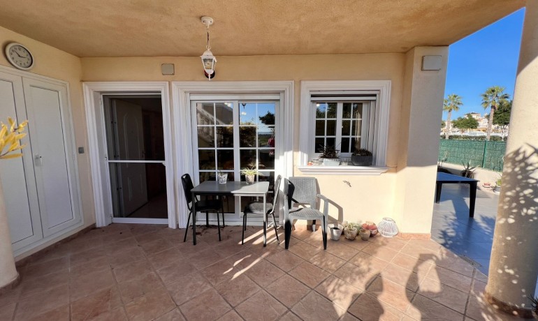 Herverkoop - Appartement / Flat -
Guardamar del Segura* - El Raso