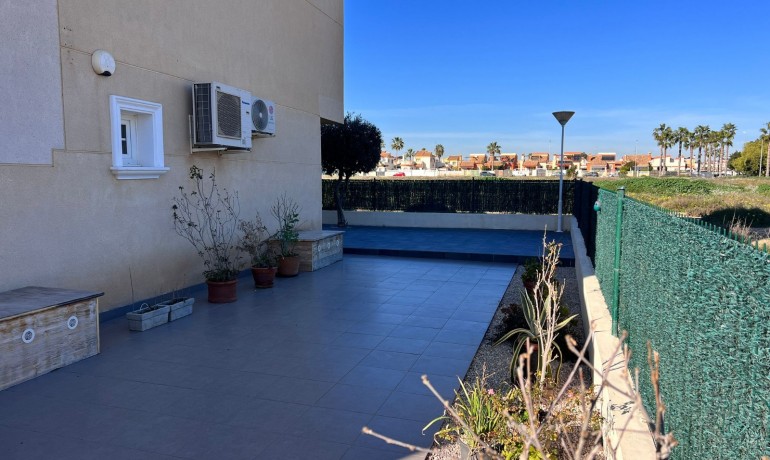 Herverkoop - Appartement / Flat -
Guardamar del Segura* - El Raso