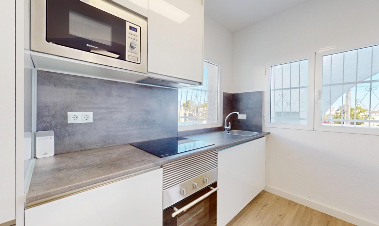 Herverkoop - Appartement / Flat -
San Miguel de Salinas* - BLUE LAGOON