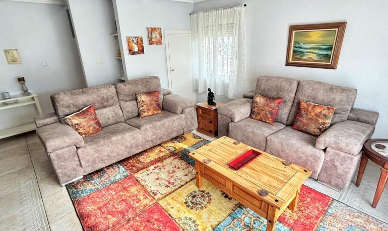 Herverkoop - Huis -
Orihuela Costa* - Villamartin*