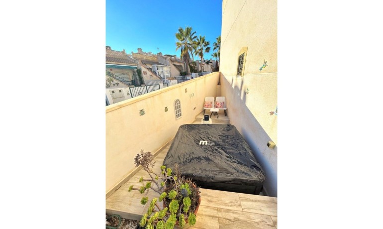 Herverkoop - Huis -
Orihuela Costa* - Villamartin*