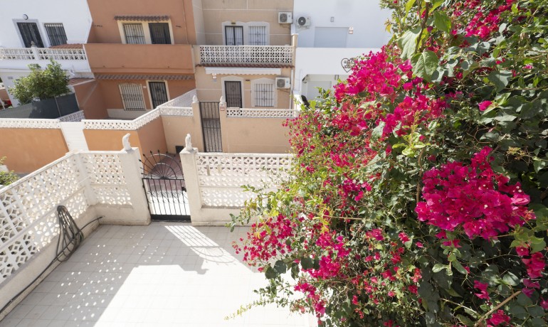 Herverkoop - Huis -
Torrevieja* - Torrevieja