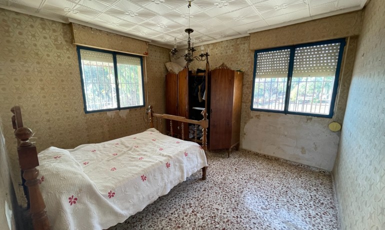 Herverkoop - Finca Country Property -
Aspe