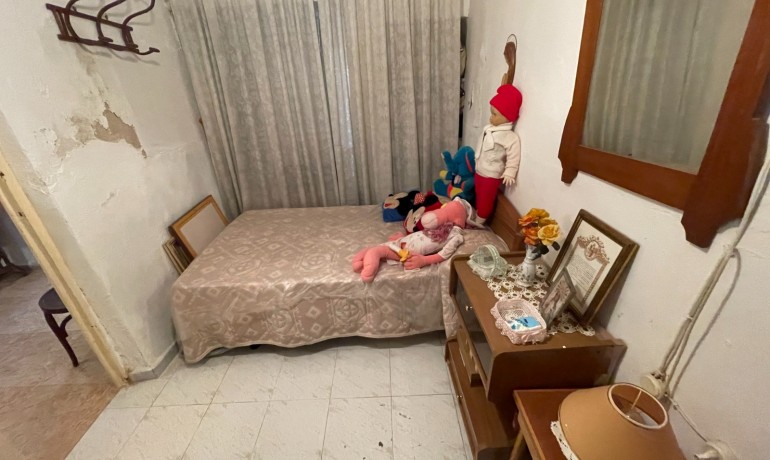 Herverkoop - ground-floor -
Benijofar* - Benijófar