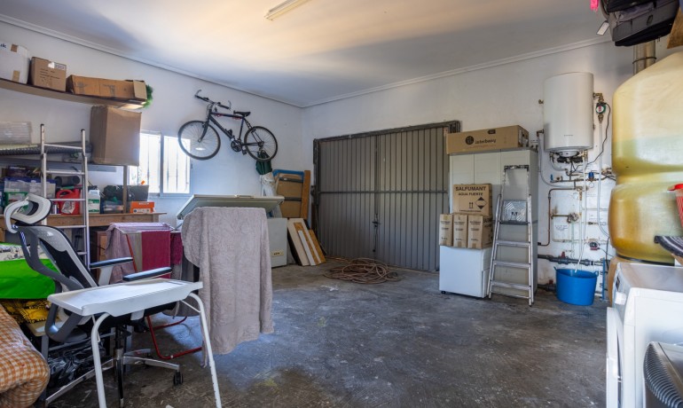 Sale - Finca Country Property -
La Zarza