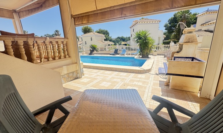 Herverkoop - Villa -
Las Ramblas Golf