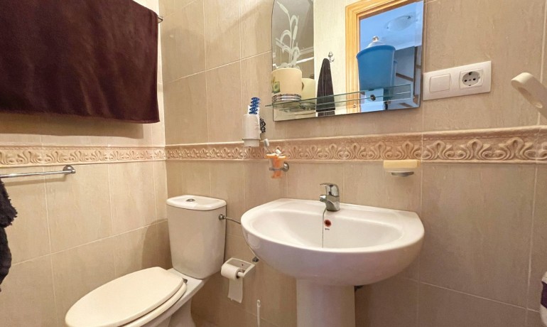 Herverkoop - Huis -
Cuidad Quesada* - Lo Marabu - Doña Pepa 2