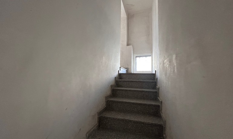 Herverkoop - Reclame -
Jacarilla