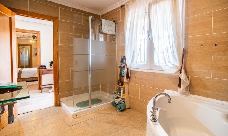 Herverkoop - Villa -
Torrevieja* - LOS BALCONES - LOS ALTOS