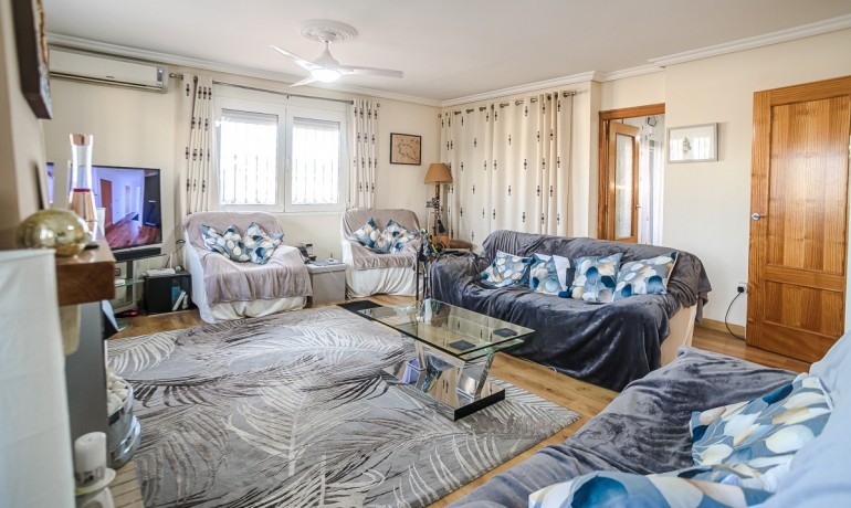 Herverkoop - Villa -
Torrevieja* - LOS BALCONES - LOS ALTOS