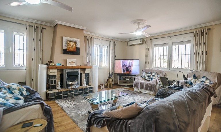 Herverkoop - Villa -
Torrevieja* - LOS BALCONES - LOS ALTOS