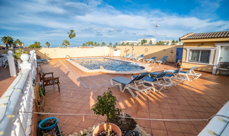 Herverkoop - Villa -
Torrevieja* - LOS BALCONES - LOS ALTOS