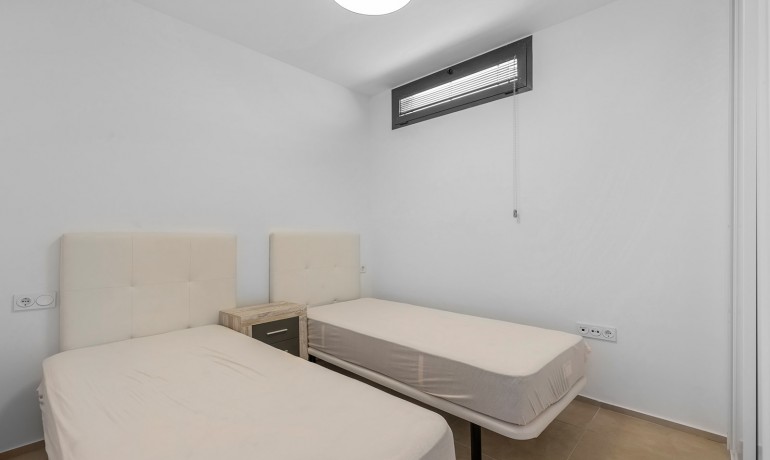 Herverkoop - Villa -
Orihuela Costa - La Zenia