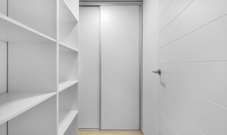 Herverkoop - Villa -
Orihuela Costa - La Zenia