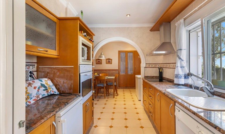 Herverkoop - Villa -
Torrevieja - Rocio del Mar