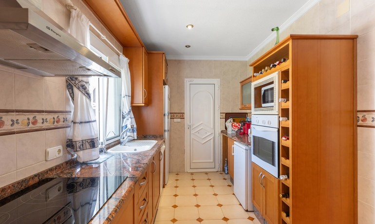 Herverkoop - Villa -
Torrevieja - Rocio del Mar