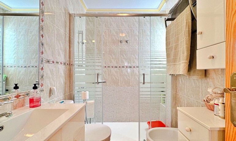 Herverkoop - Appartement / Flat -
Orihuela Costa - La Zenia