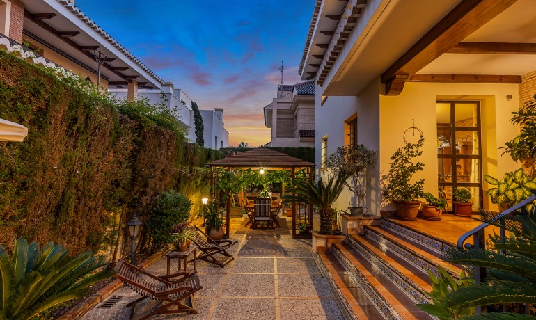 Herverkoop - Villa -
Torrevieja - La Veleta