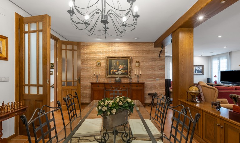 Herverkoop - Villa -
Torrevieja - La Veleta