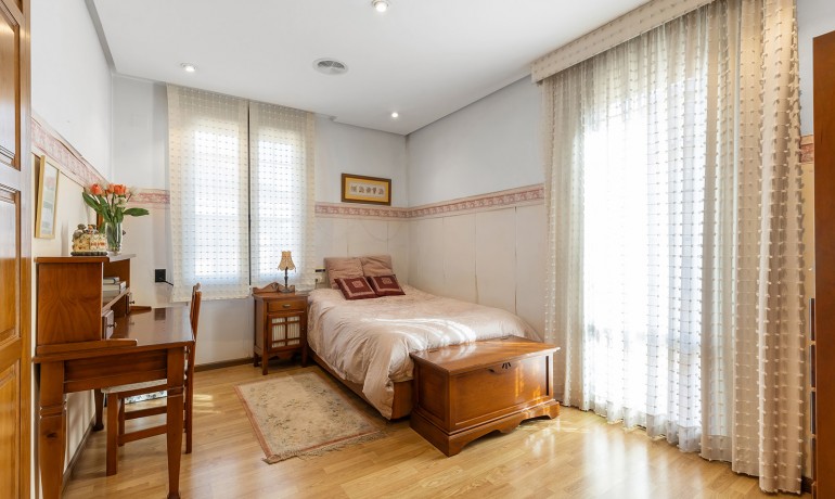 Herverkoop - Villa -
Torrevieja - La Veleta