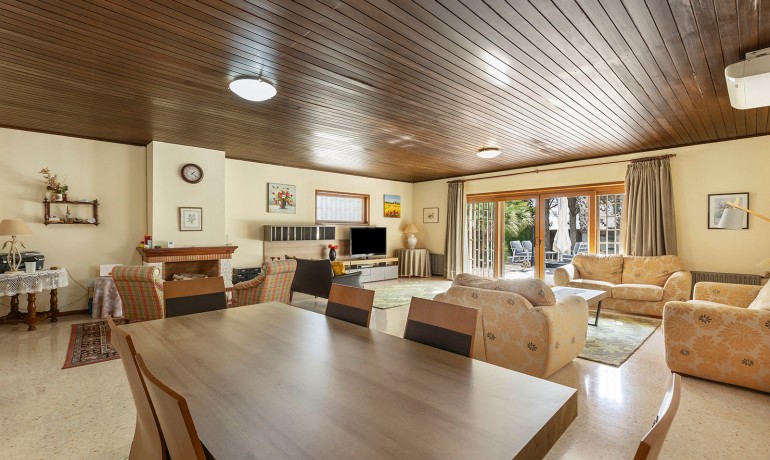 Herverkoop - Villa -
Orihuela Costa - Las Filipinas