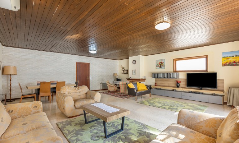 Herverkoop - Villa -
Orihuela Costa - Las Filipinas