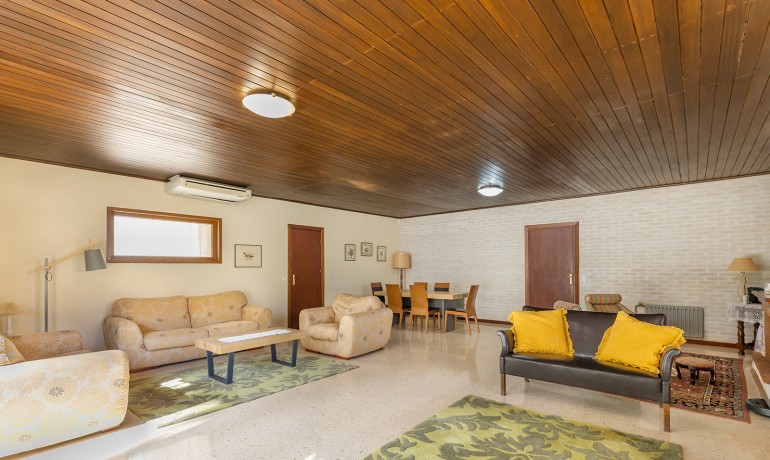 Herverkoop - Villa -
Orihuela Costa - Las Filipinas