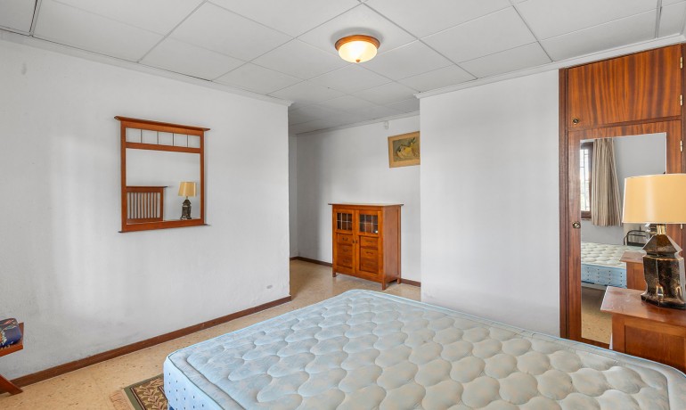 Herverkoop - Villa -
Orihuela Costa - Las Filipinas