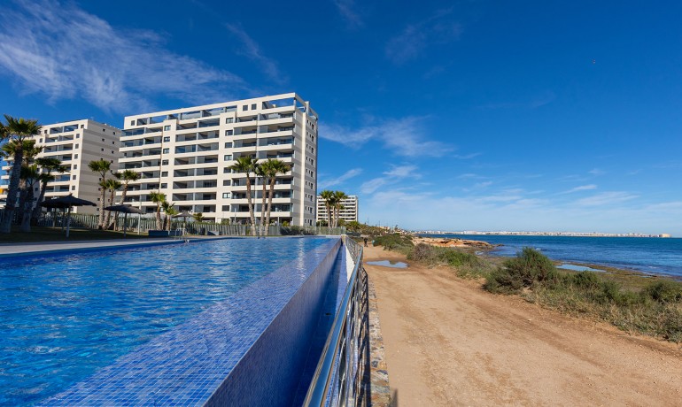 Herverkoop - Appartement / Flat -
Orihuela Costa - Punta Prima