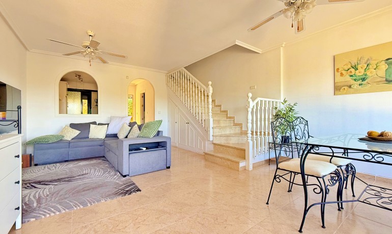 Herverkoop - Huis -
Orihuela Costa - Lomas de Campoamor