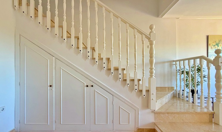 Herverkoop - Huis -
Orihuela Costa - Lomas de Campoamor