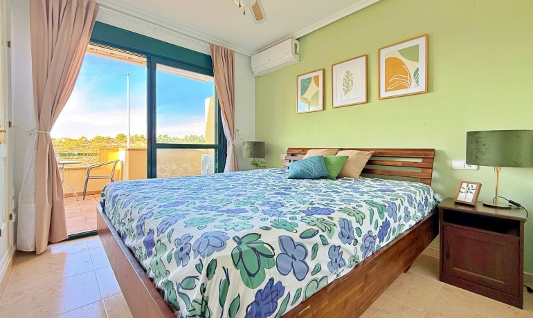 Herverkoop - Huis -
Orihuela Costa - Lomas de Campoamor