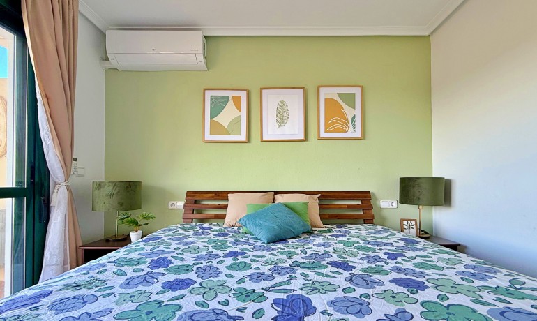 Herverkoop - Huis -
Orihuela Costa - Lomas de Campoamor