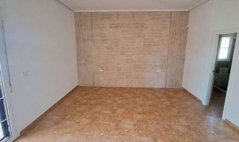 Herverkoop - Finca / Landgoed -
Catral - Catral - Country