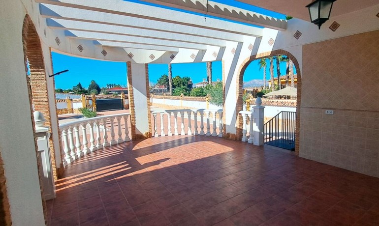 Herverkoop - Finca / Landgoed -
Catral - Catral - Country