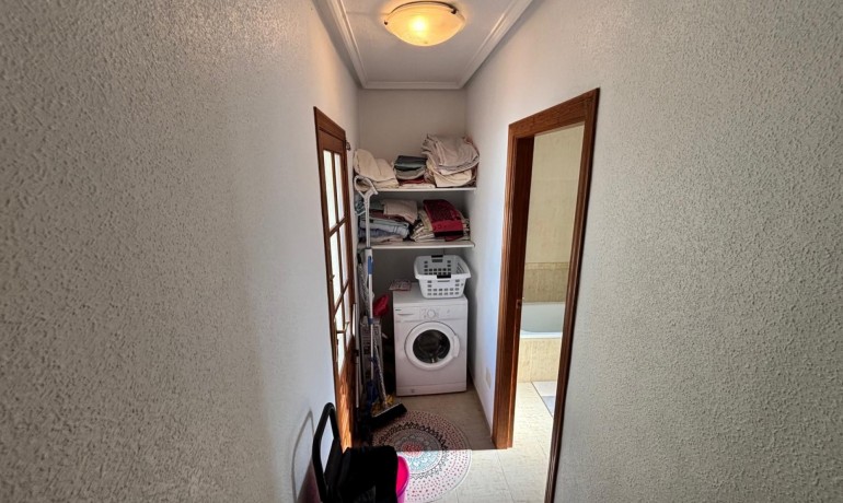 Herverkoop - Villa -
Cuidad Quesada* - CENTRO