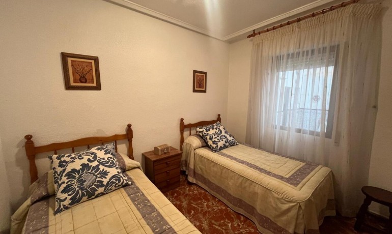 Herverkoop - Huis -
Algorfa* - Algorfa