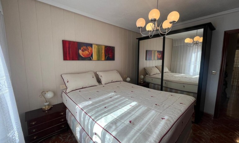 Herverkoop - Huis -
Algorfa* - Algorfa