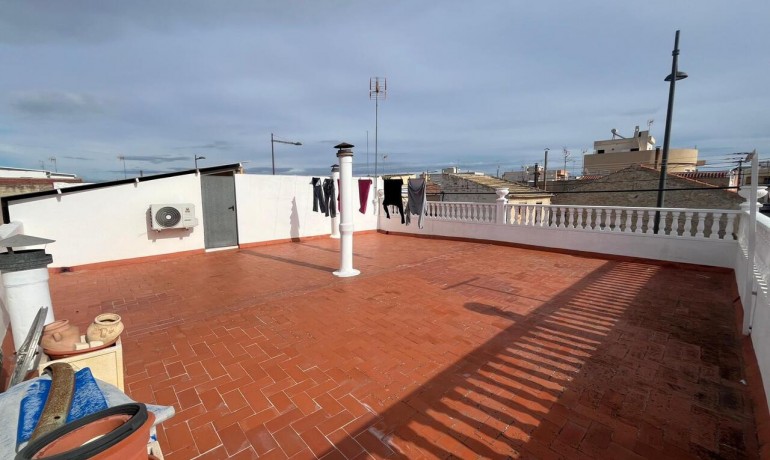 Herverkoop - Huis -
Algorfa* - Algorfa