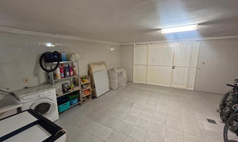 Herverkoop - Huis -
Algorfa* - Algorfa