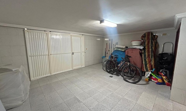 Herverkoop - Huis -
Algorfa* - Algorfa