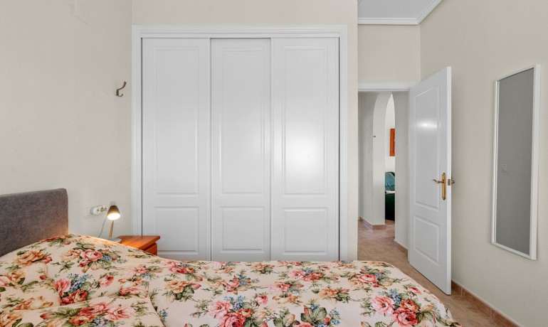 Herverkoop - Huis -
Ciudad Quesada - Ciudad Quesada - Town