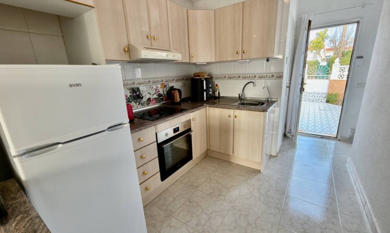 Herverkoop - Villa -
Ciudad Quesada - Ciudad Quesada - Town