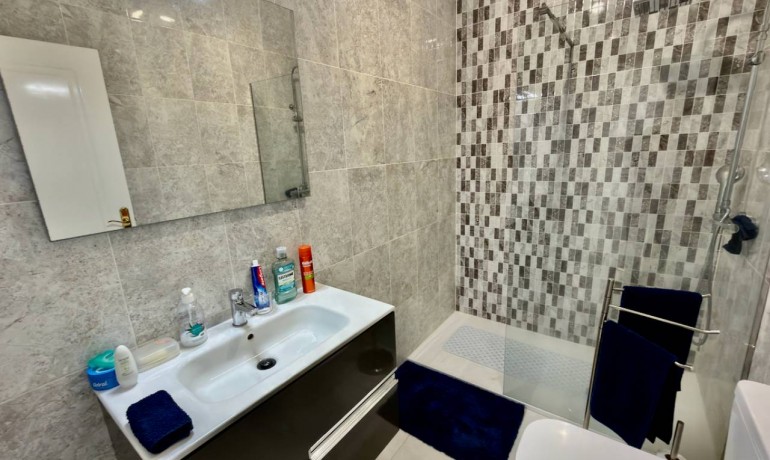 Herverkoop - Villa -
Ciudad Quesada - Ciudad Quesada - Town