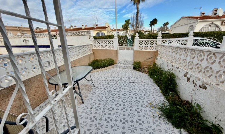 Herverkoop - Villa -
Ciudad Quesada - Ciudad Quesada - Town