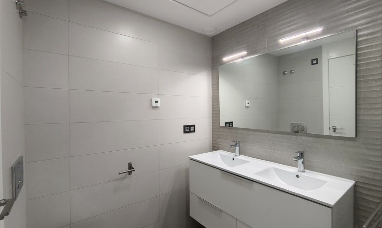 Herverkoop - Villa -
Guardamar del Segura* - El Raso