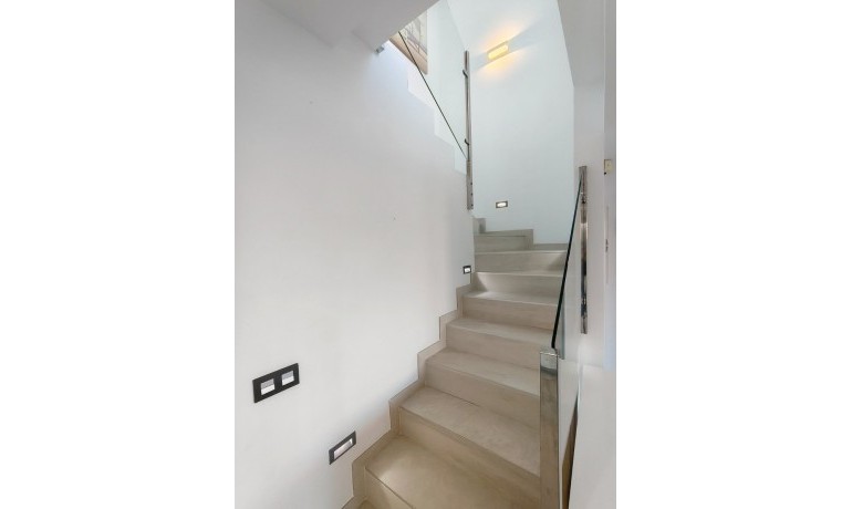 Herverkoop - Villa -
Guardamar del Segura* - El Raso