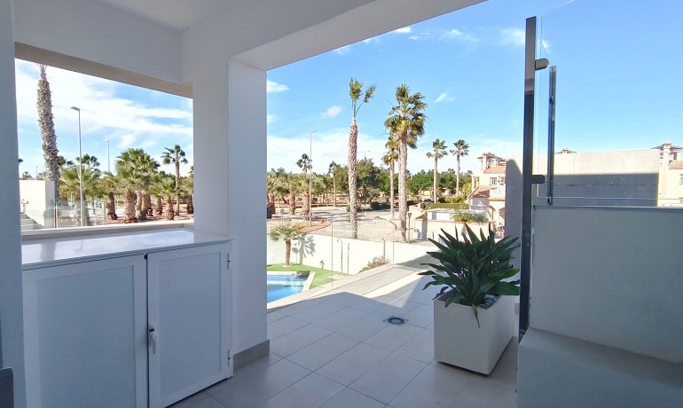 Herverkoop - Villa -
Guardamar del Segura* - El Raso