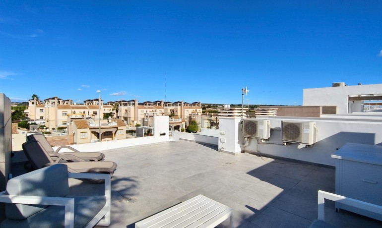 Herverkoop - Villa -
Guardamar del Segura* - El Raso