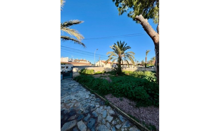 Herverkoop - Villa -
Torrevieja* - Aguas Nuevas